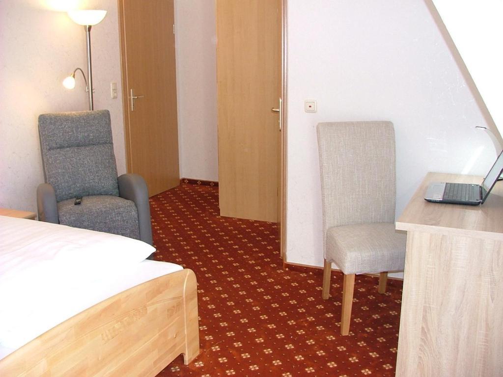 Hotel Thule Carolinensiel Room photo